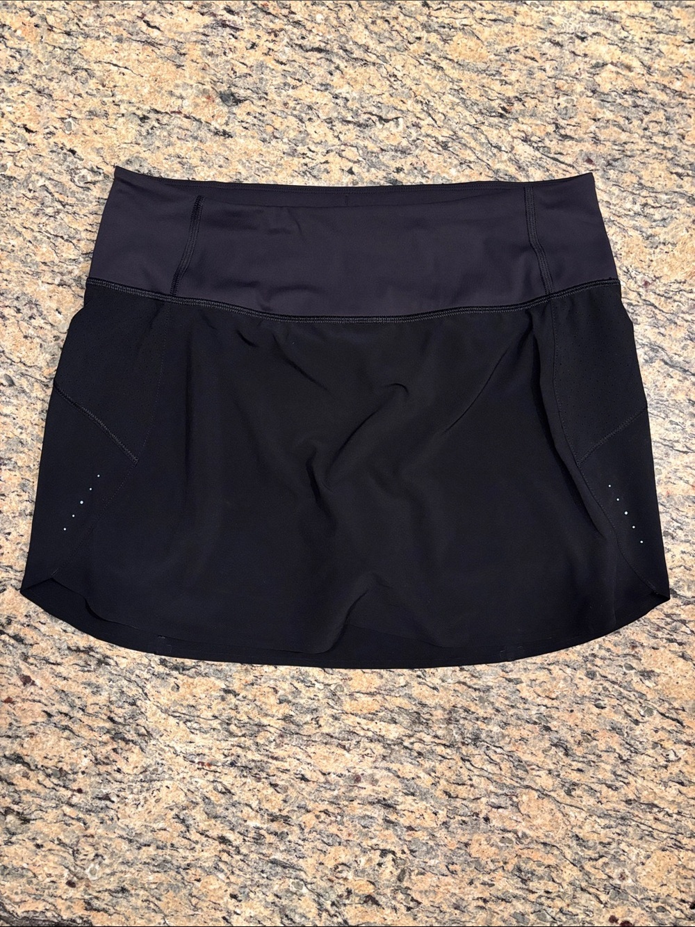 Athleta Run With It Skort Black Athletic Tennis Golf Running Skirt Size Small